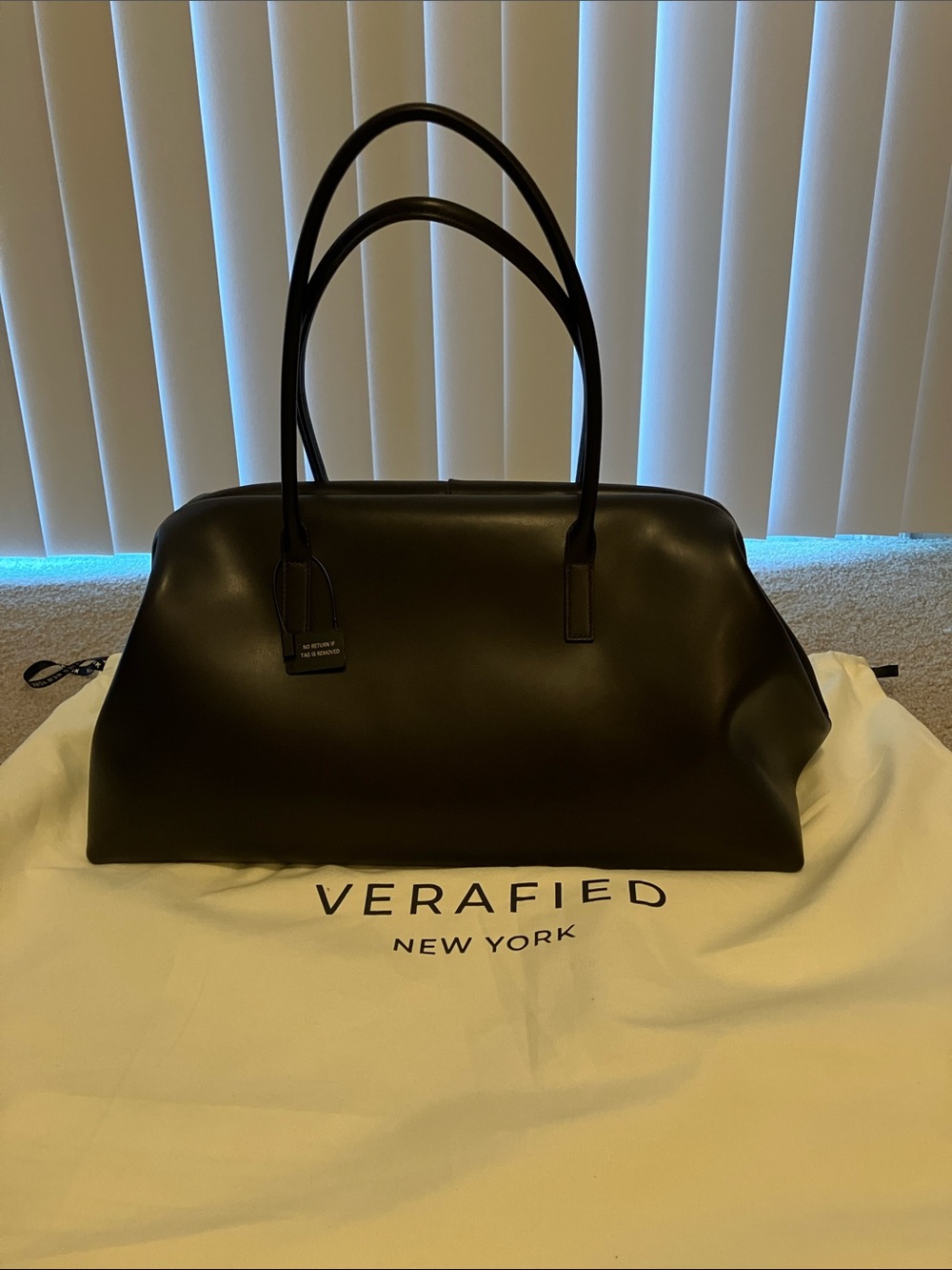 NWT Verafied Chocolate Club Bag